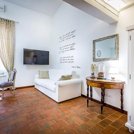 The House Of Books Apartment Florence